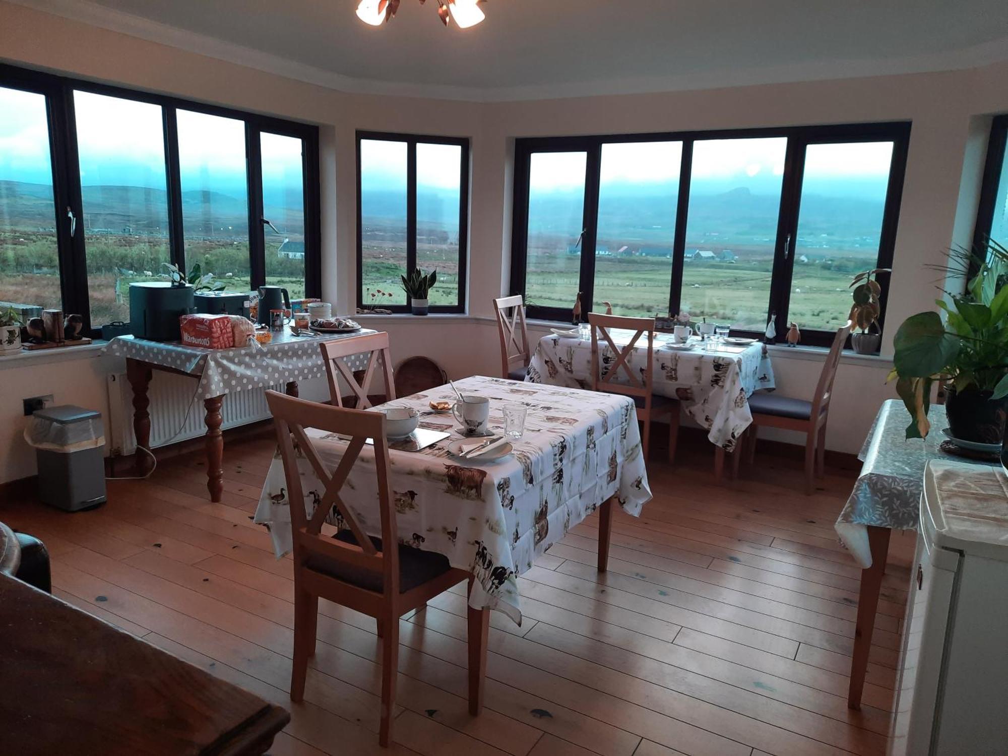 Benview House Bed and Breakfast Staffin Buitenkant foto